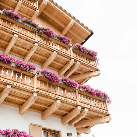 Camina And 4* Cortina dʼAmpezzo