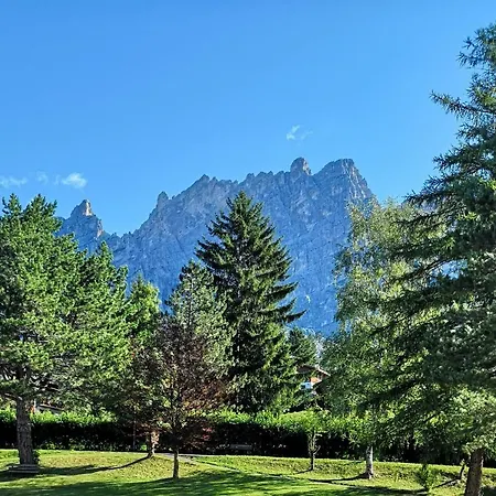 Camina And Cortina d'Ampezzo