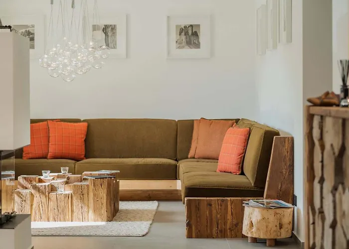 Camina And Cortina dʼAmpezzo