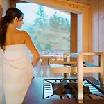 Otel Camina And