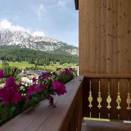 Camina And 4* Cortina dʼAmpezzo