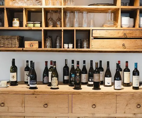 Camina And Szálloda Cortina dʼAmpezzo