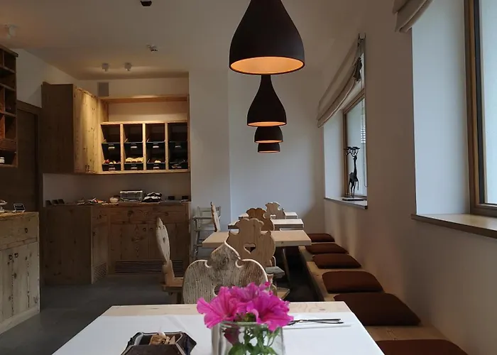 Hotel Camina And Cortina dʼAmpezzo