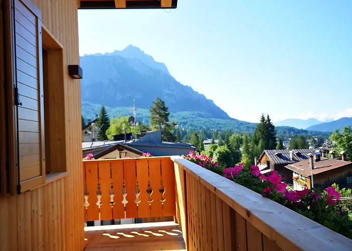 Camina And Hotel 4*
