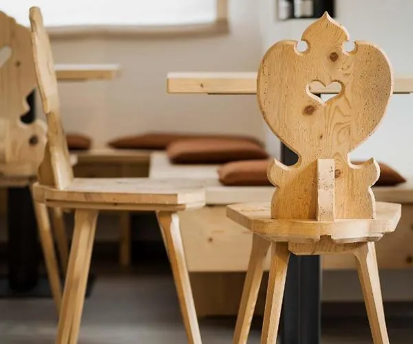 Szálloda Camina And 4*